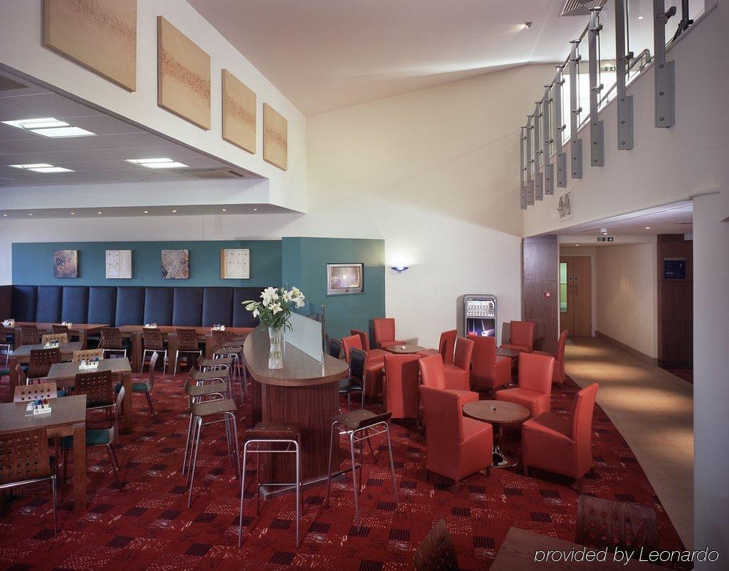Express By Ihg Hotel 3*