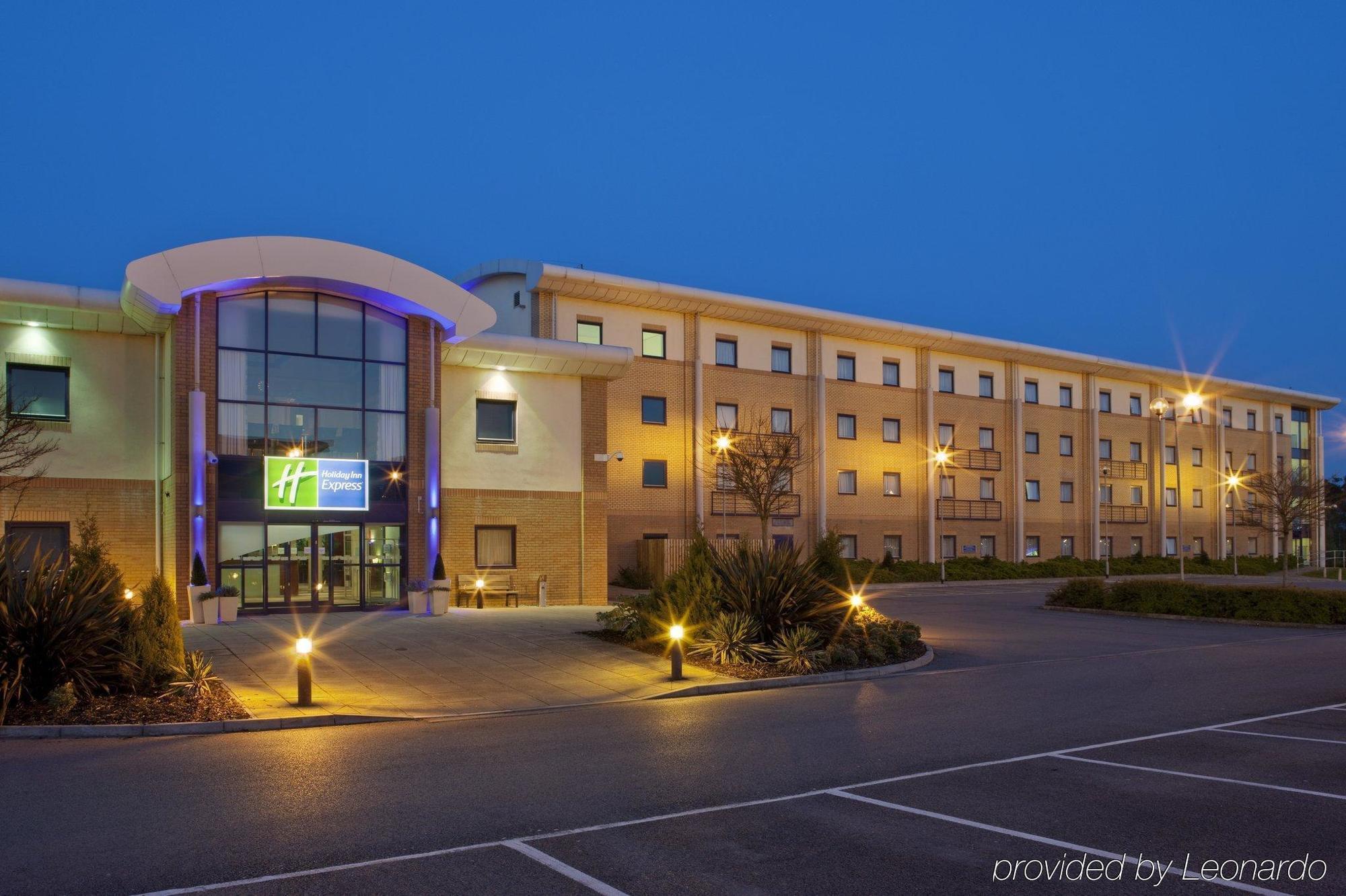 Express By Ihg Hotel Newport (Gwent)