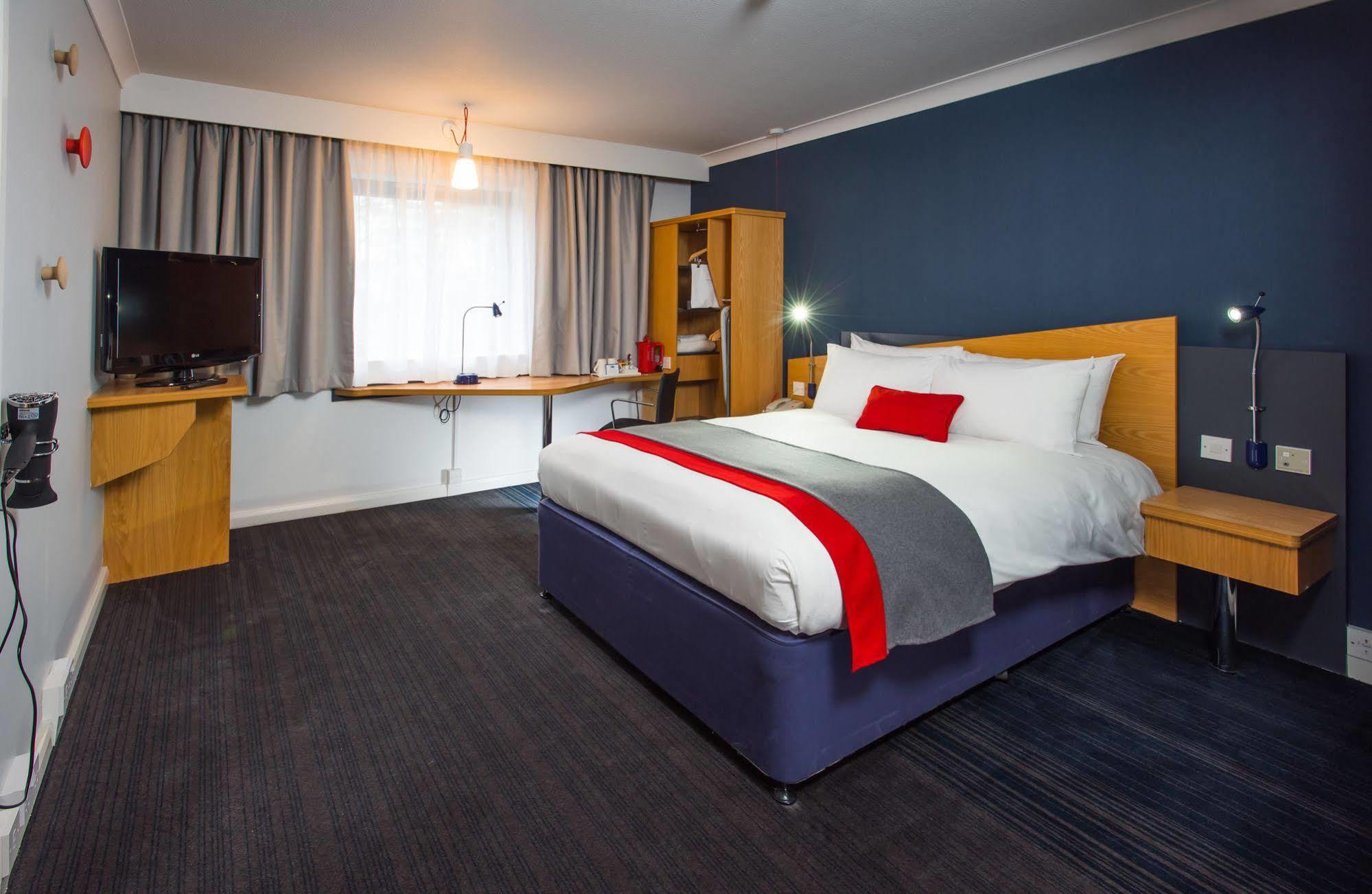 Express By Ihg Newport (Gwent)